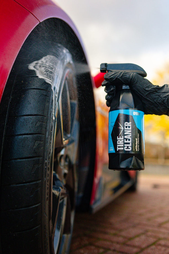 Q2M Tire cleaner - Limpiador de neumáticos
